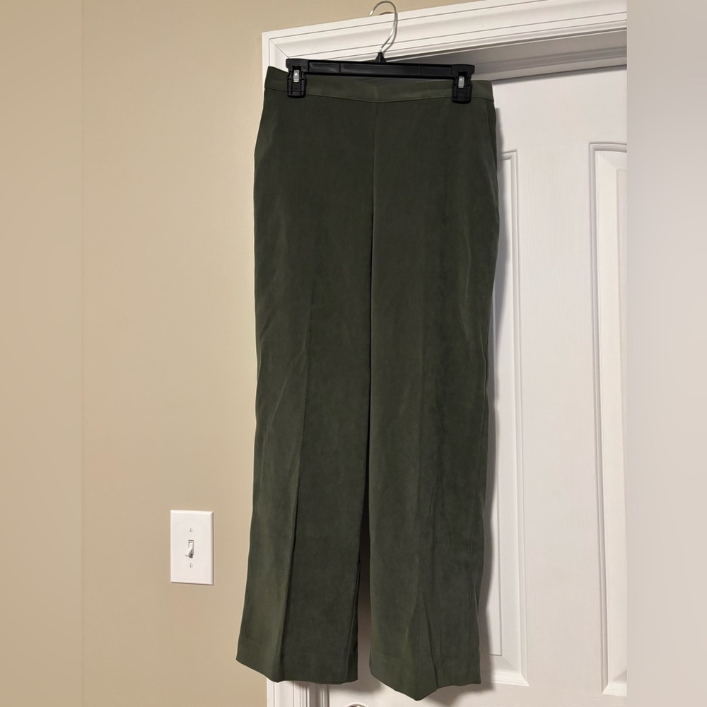 Alfred Dunner Women’s Pants, size 10P